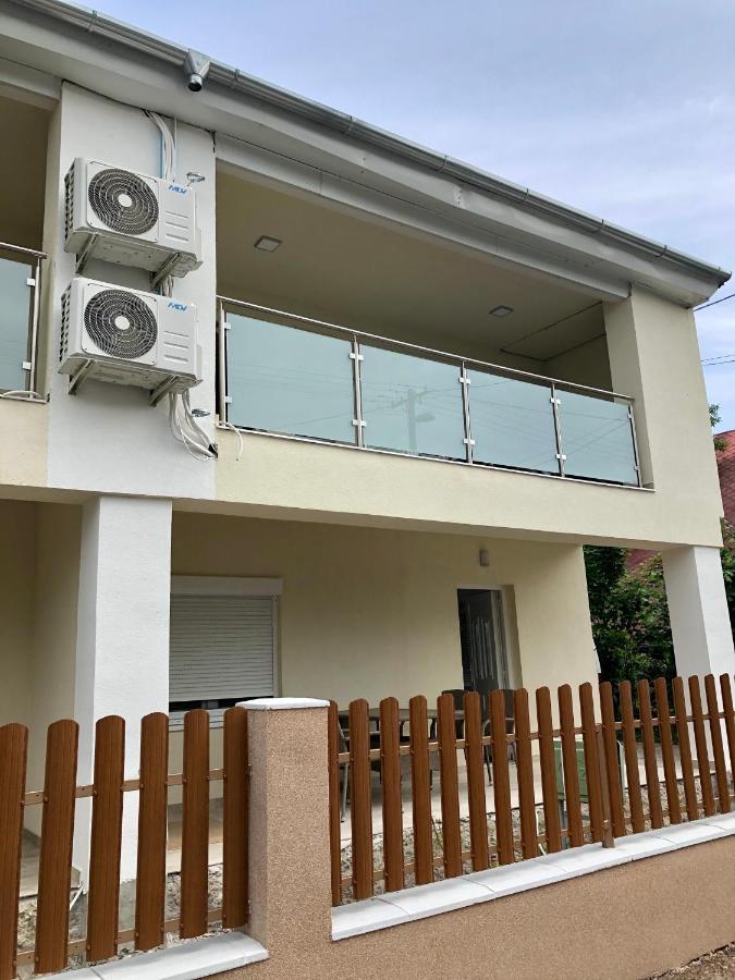 Janos Apartman Balatonfüred Buitenkant foto
